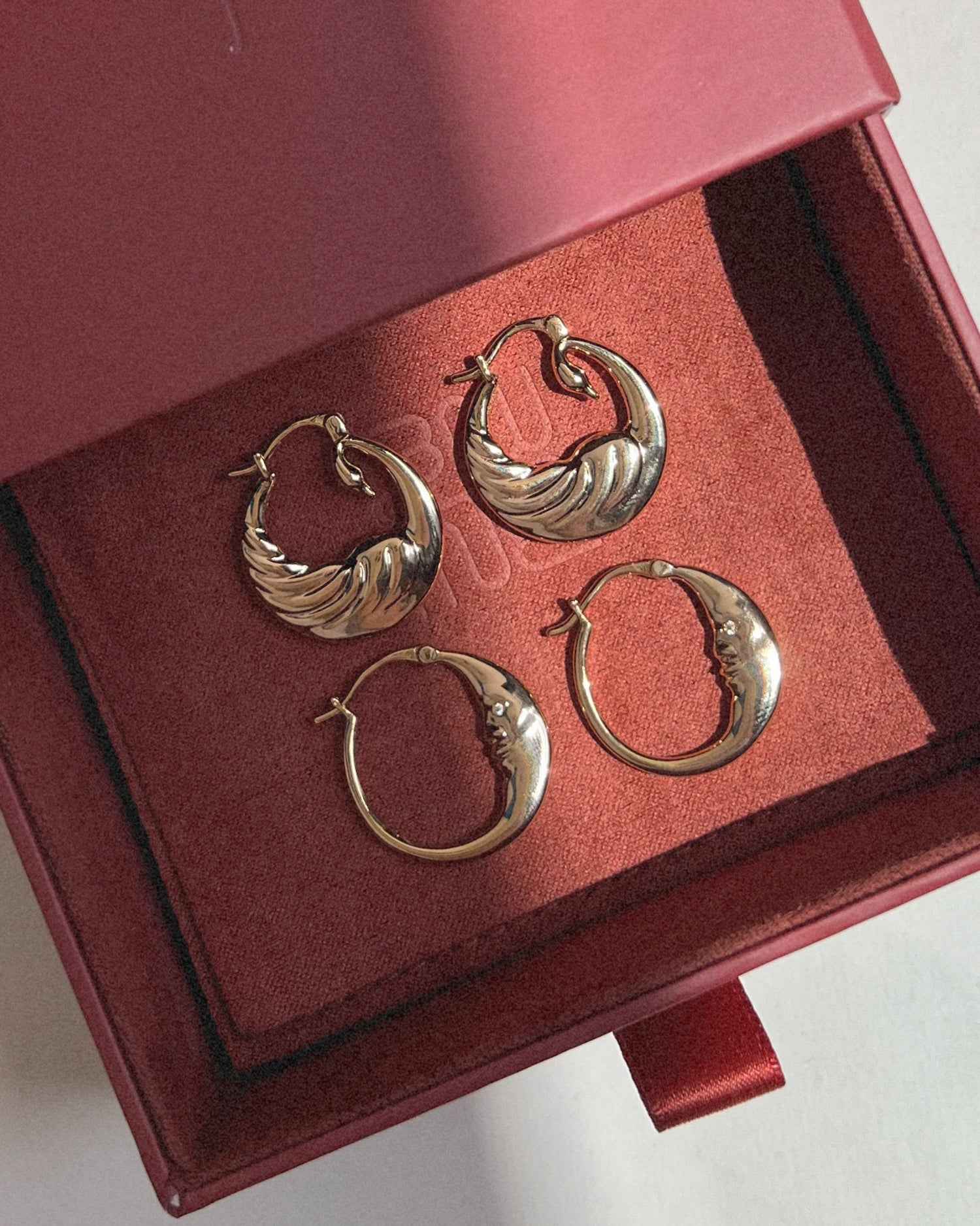 Petite Luna Hoops