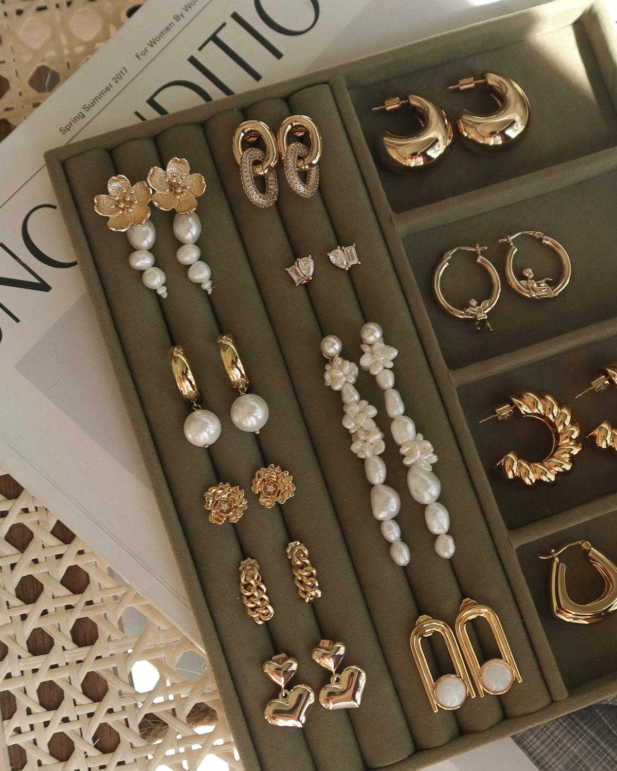 How To: Build The Ultimate Capsule Collection - Mod + Jo - Jewelry built to last, advanced plating technology