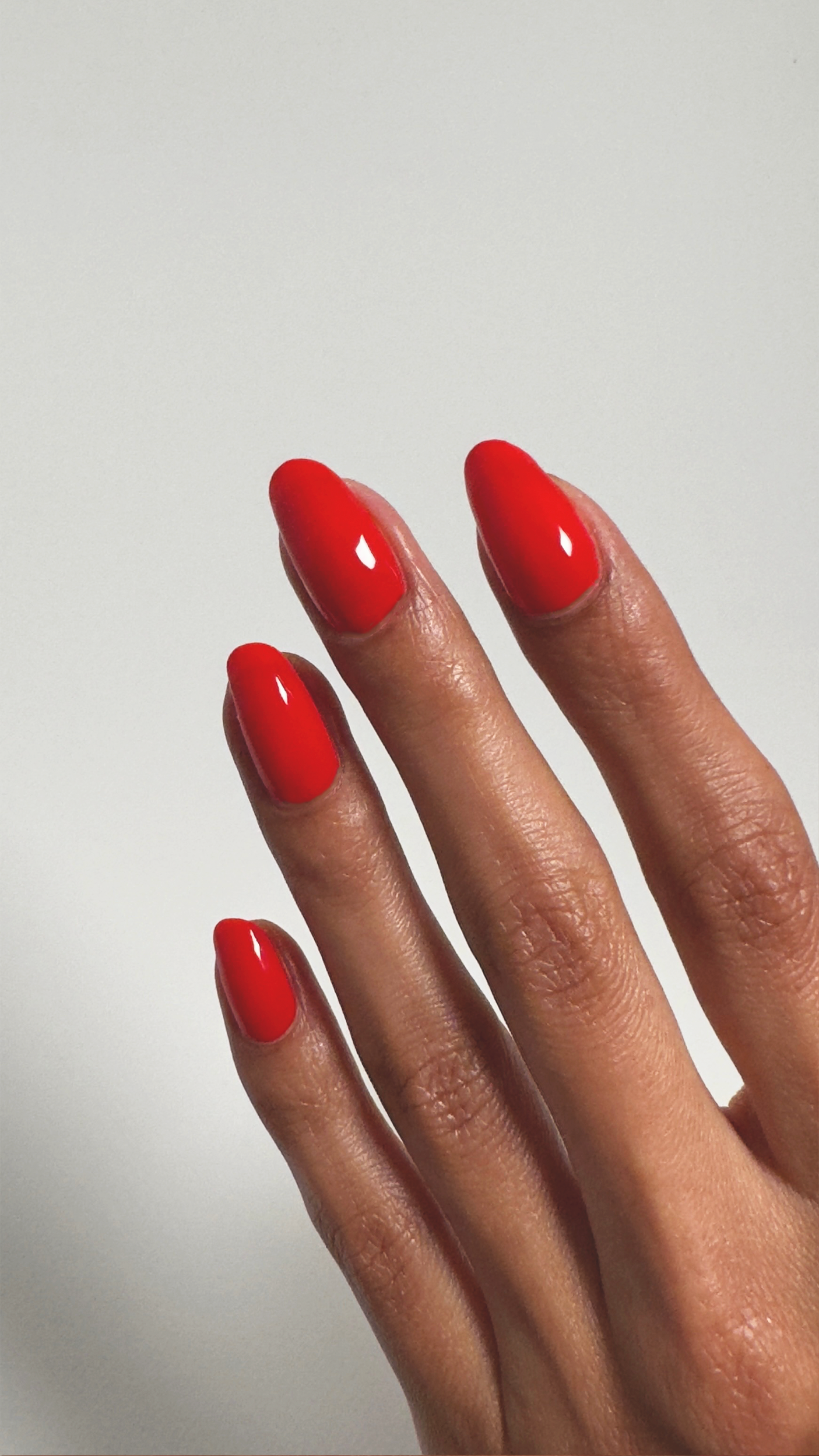 AN UNEXPECTED RED - Mod + Jo - Jewelry built to last, advanced plating technology