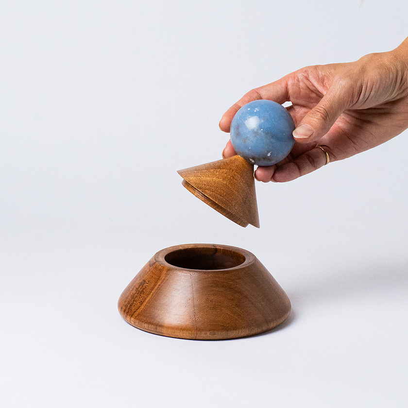 Cool cone jewel box w/ blue stone handle