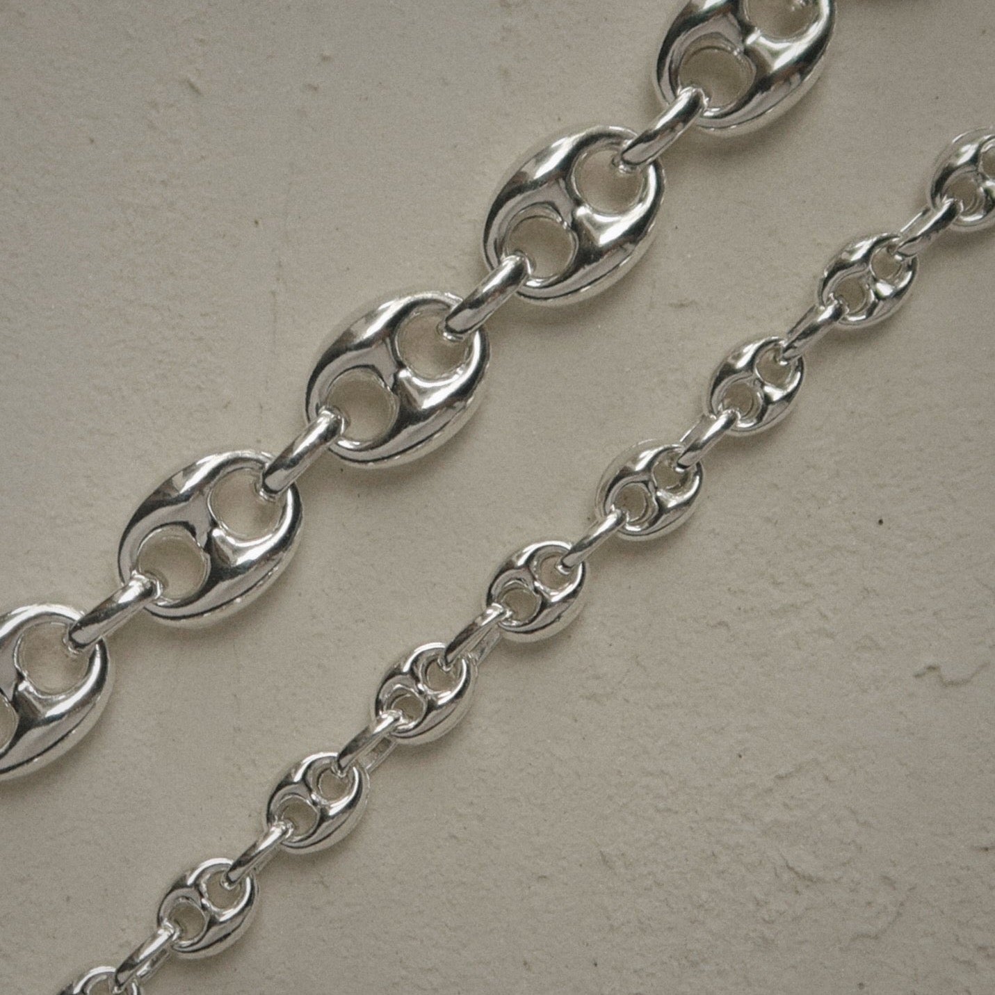 Petite Puffy Mariner Chain Necklace