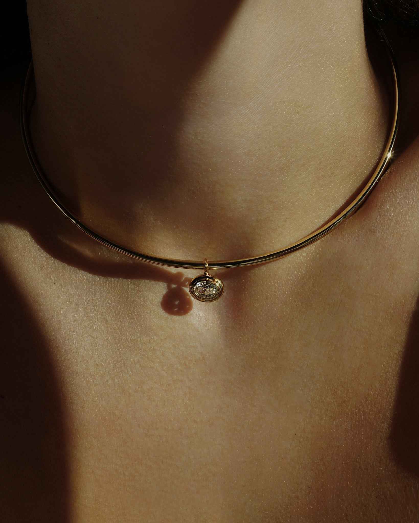 Hayes Collar Pendant Necklace